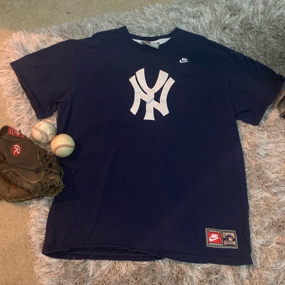 nike yankees t shirt
